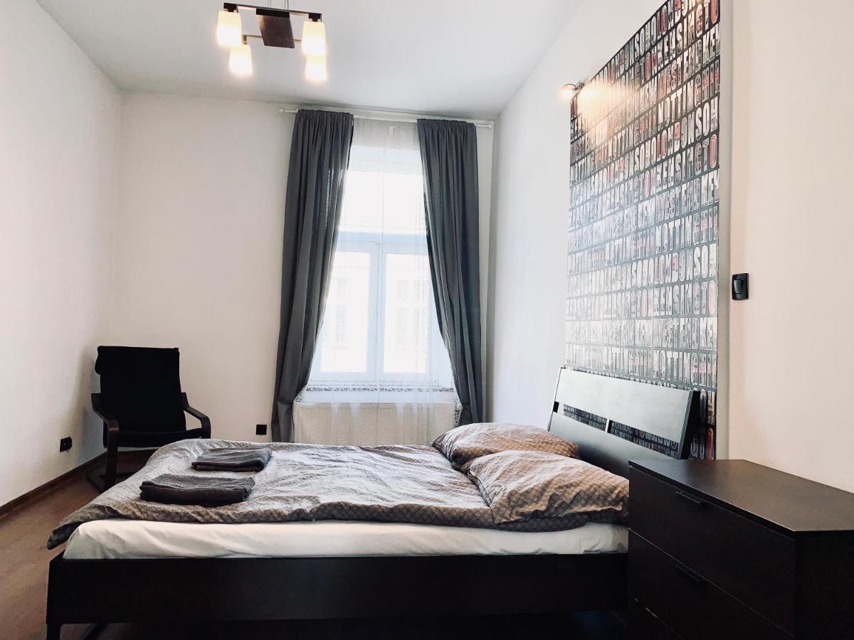 Main Square Apartment Cracovie Extérieur photo